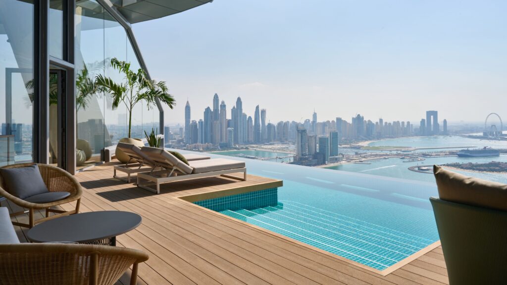 Swimming Pool Cleaning Services In Dubai