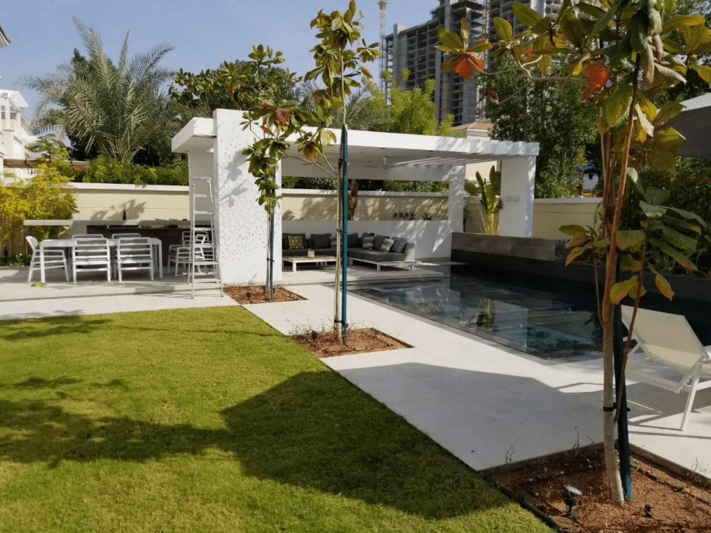 pool maintenance in dubai