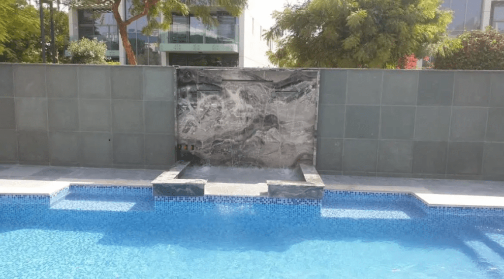 pool construction in dubai