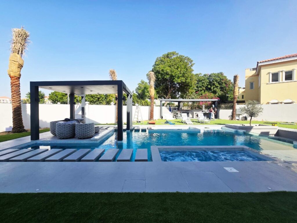 Swimming Pool construction - the villa dubai