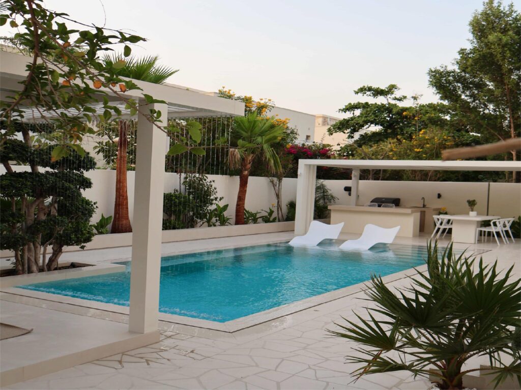 swimming pool construction companies in dubai